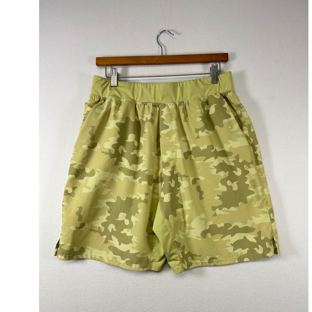 Treign Camouflage Athletic Shorts Men Large Green Camo Gym Training 8" Inseam‎